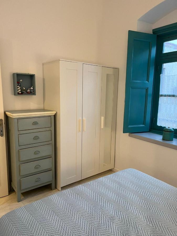 Almira Studios And Apartments Agia Marina  Bagian luar foto