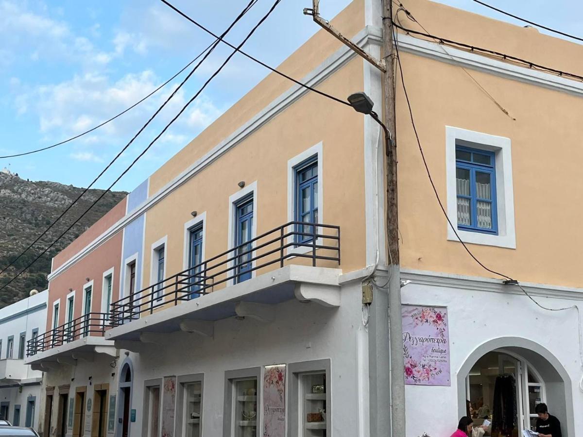 Almira Studios And Apartments Agia Marina  Bagian luar foto