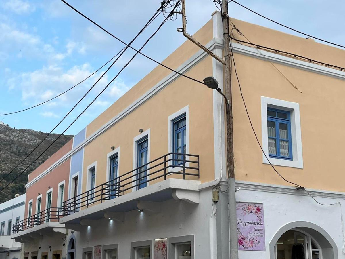 Almira Studios And Apartments Agia Marina  Bagian luar foto