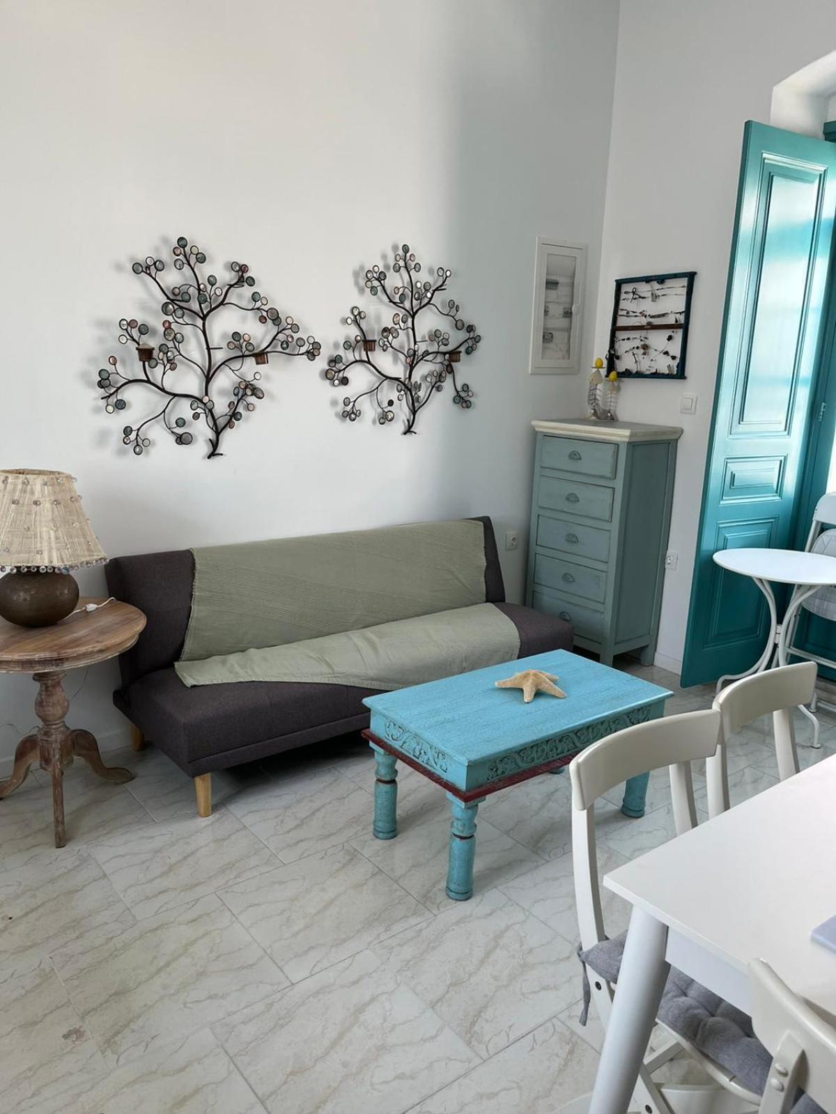 Almira Studios And Apartments Agia Marina  Bagian luar foto