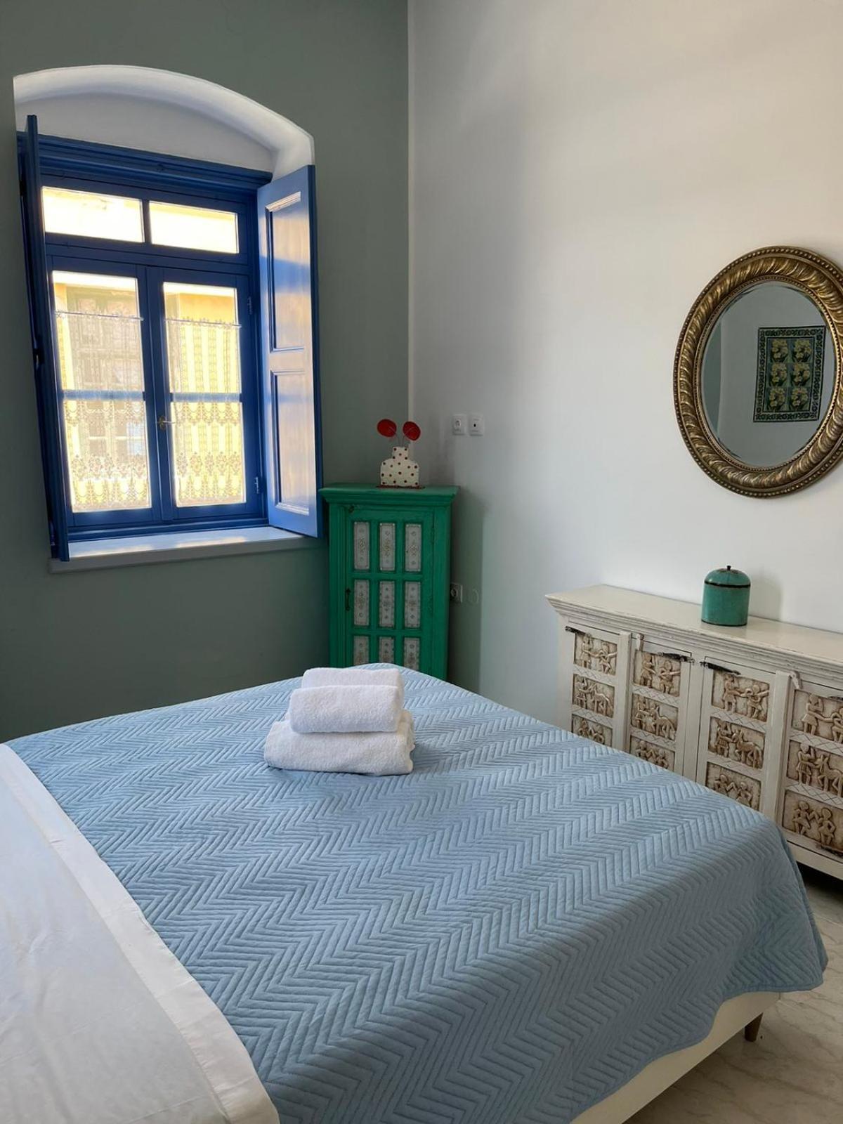 Almira Studios And Apartments Agia Marina  Bagian luar foto